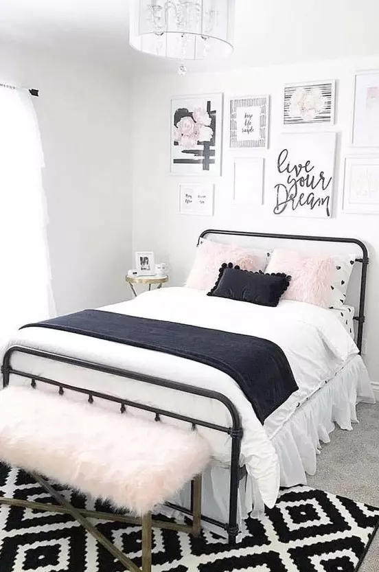 Bedroom Ideas for Teenage Girls with Small Rooms