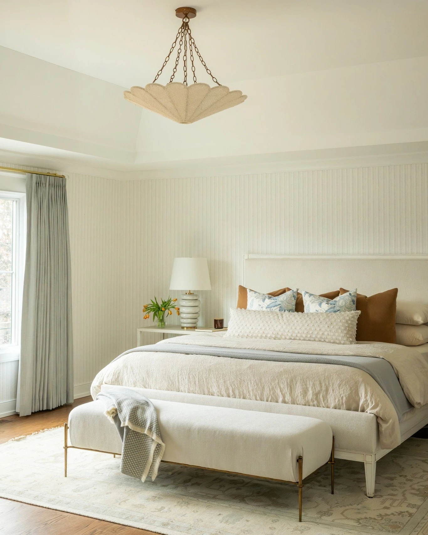 Simple Bedroom Ideas for Couples - Cozy Illuminated Love.