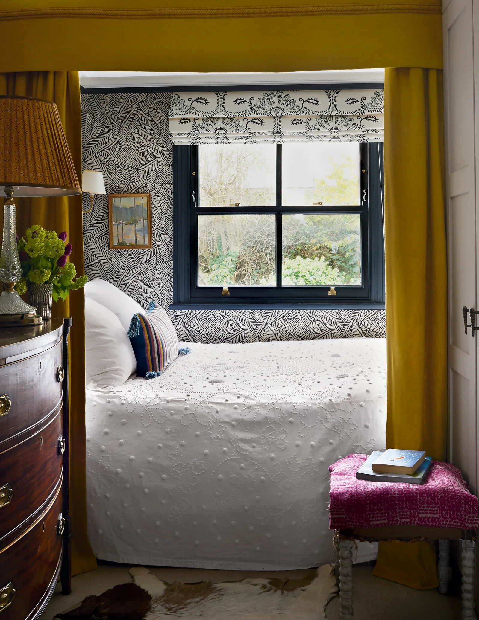 Small Room Bedroom Ideas