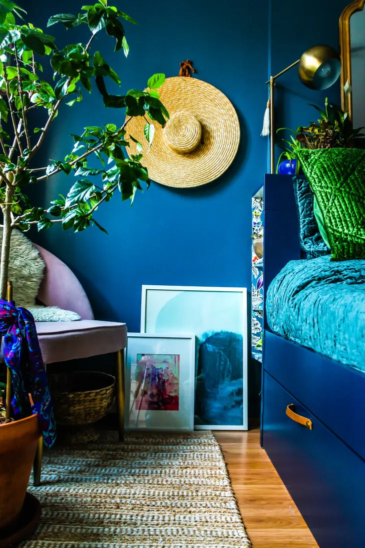 
Ikea inspired small bedroom hacks by apartmenttherapy
