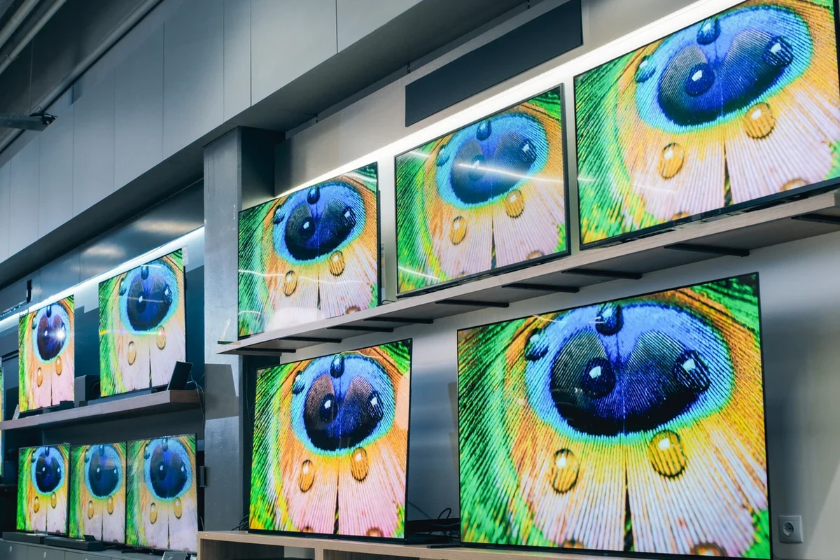 Do Smart Tvs Have Cameras in Them? Safety Concerns Explained 3 do smart tvs have cameras in them