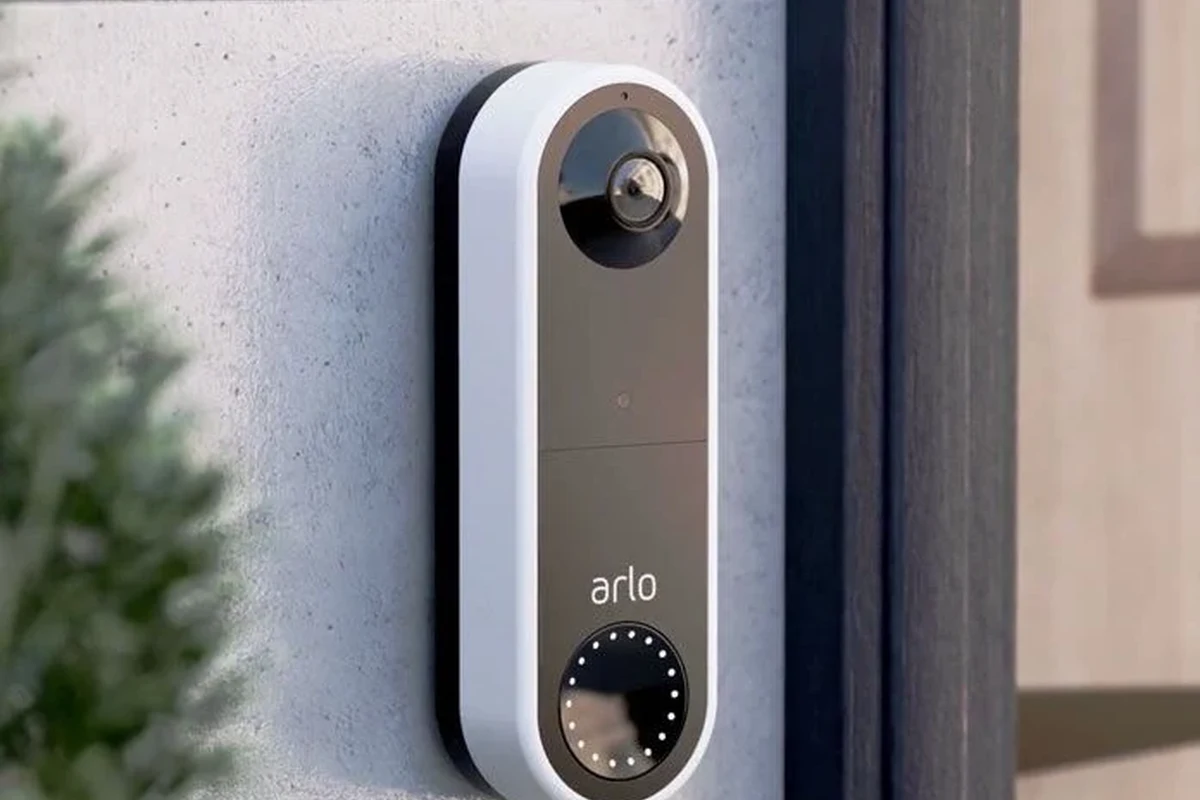 What Arlo Doorbell Has Light: Features and Daily Use 2 what arlo doorbell has light