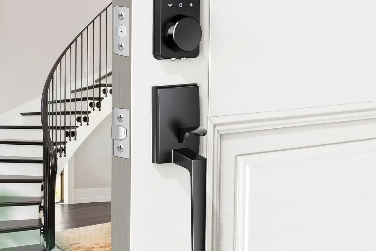 How to Program Smart Door Lock: Setup Tips and Common 2 how to program smart door lock