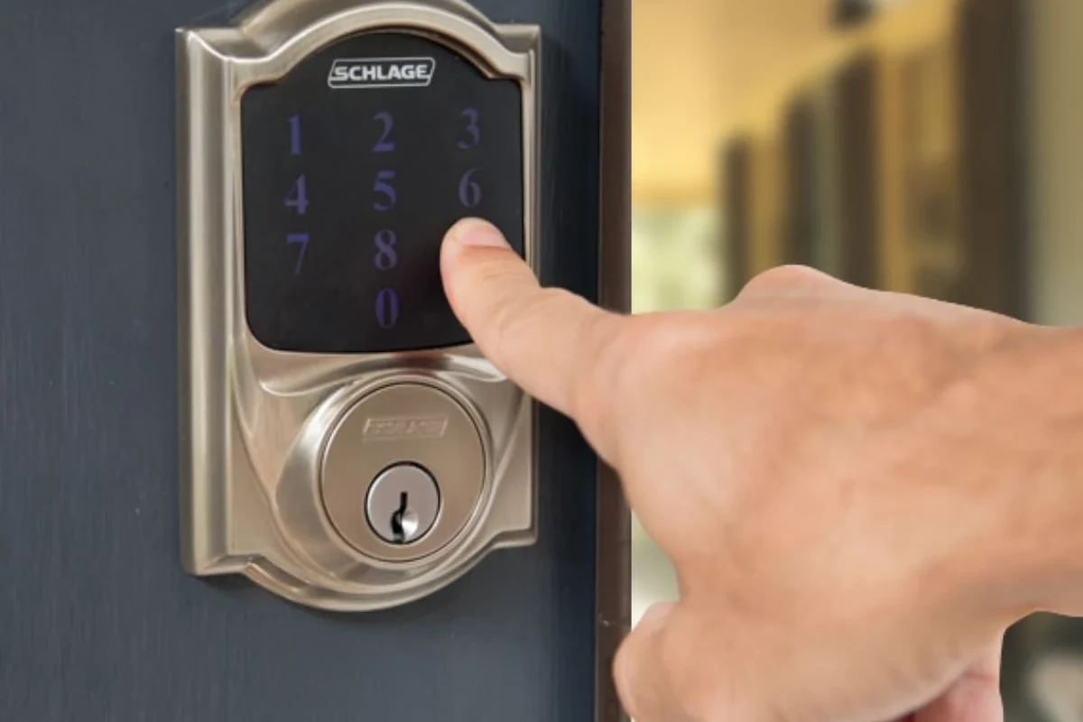 How to Lock a Schlage Door: Tips for Daily Use and Security 3 how to lock a schlage door