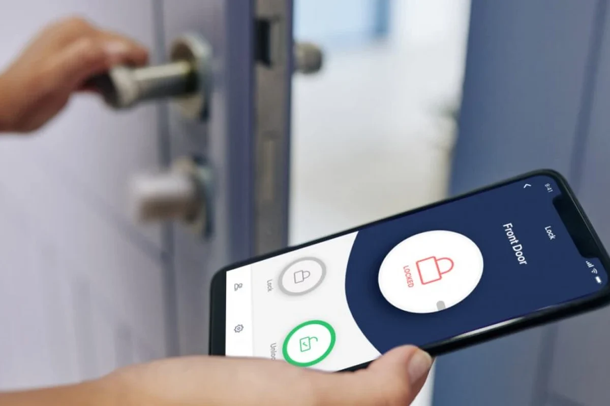 What Is a Smart Key for Door: Setup and Daily Use Tips 3 what is a smart key for door