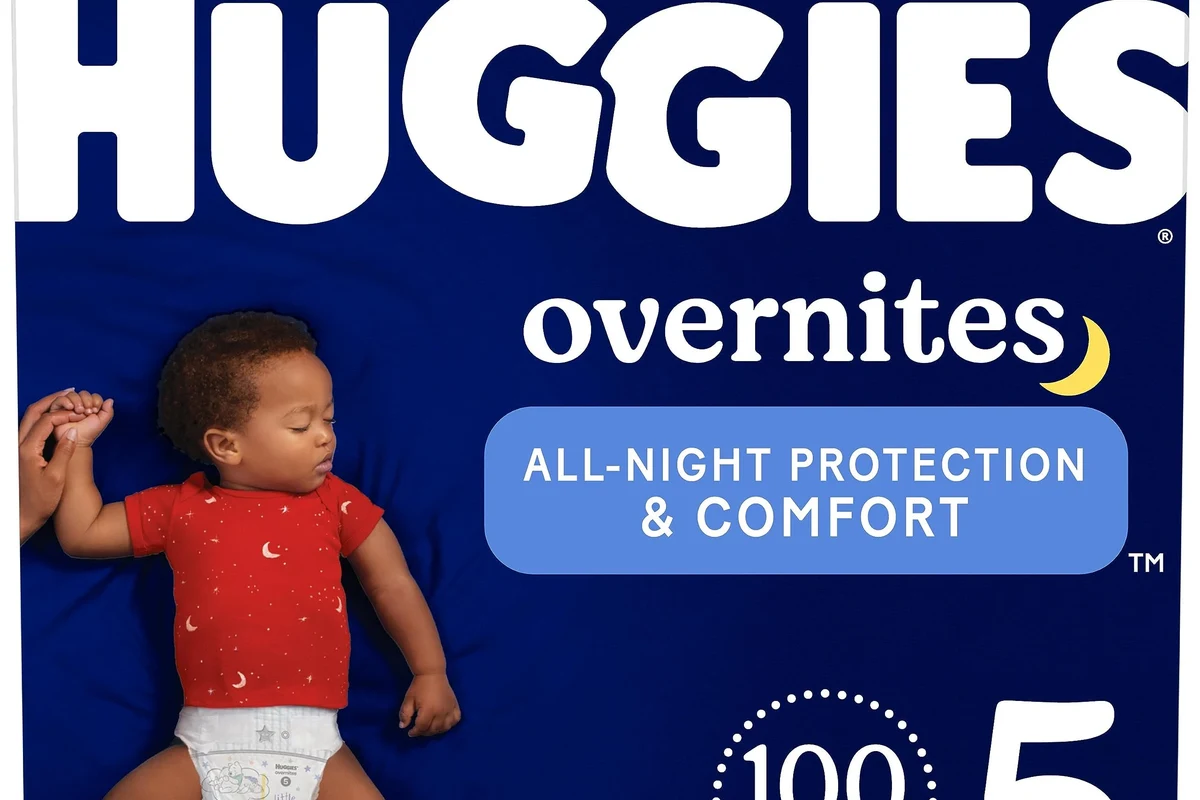 Huggies vs Pampers Overnight: Which Diaper Lasts Longer? 3 huggies vs pampers overnight